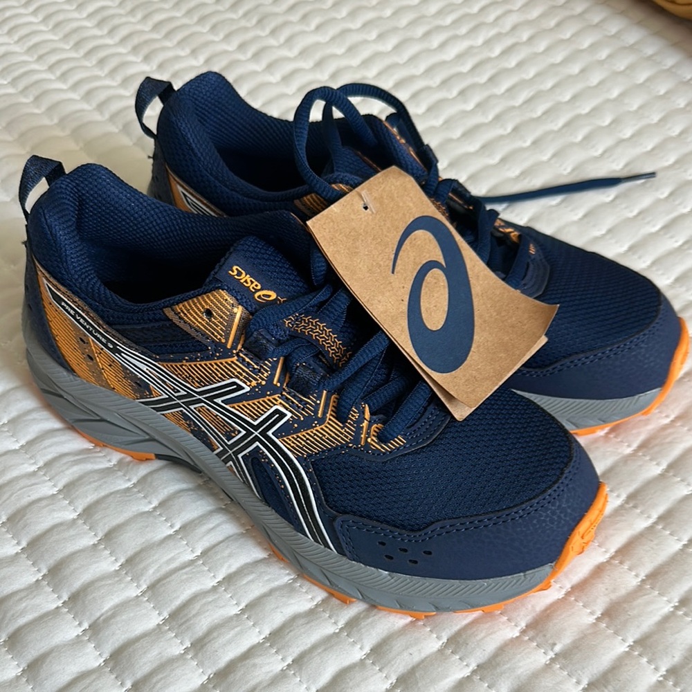 Asics Blue and Orange Sneakers Sturdy Trail Design size US 4. Brand new with tag